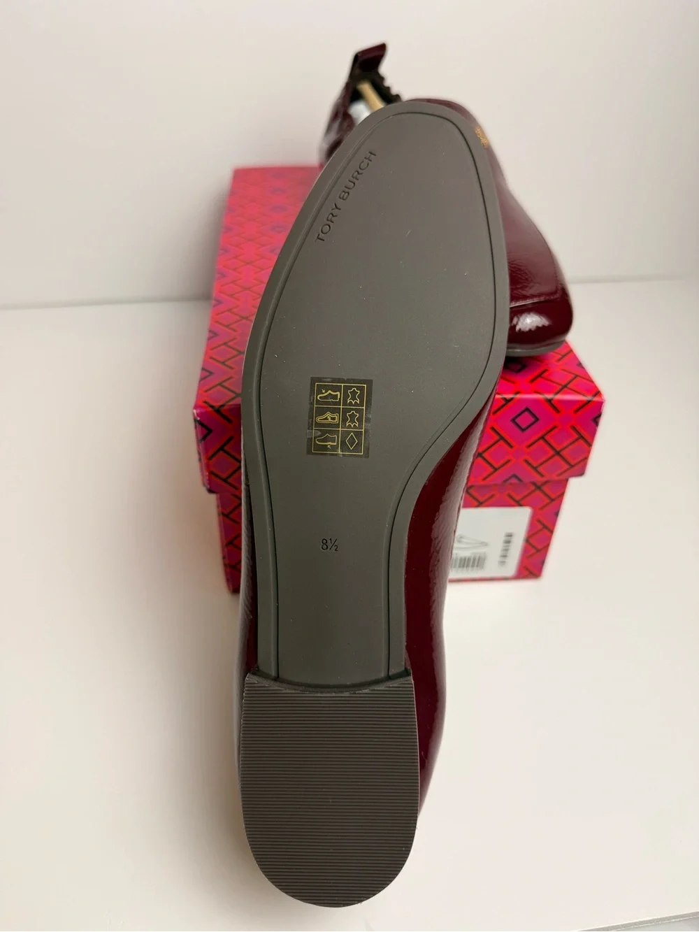 Tory Burch Kira 20mm Elastic Loafer Softy Naplak Patent Royal Burgundy Size 8.5